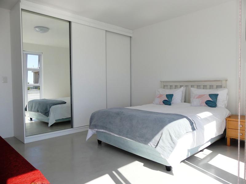 To Let 4 Bedroom Property for Rent in Flagship Western Cape